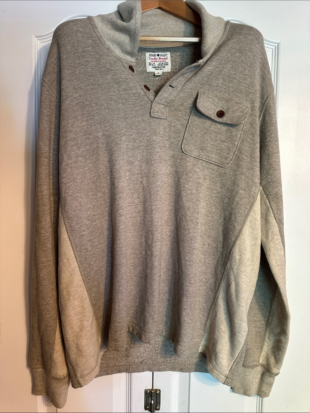 Lucky Brand Men's Light Gray V-Neck Shawl Collar Sweater
